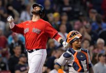 Boston Red Sox ta tuma ventaha di 2-1 contra Houston Astros