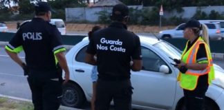 Trudy Hassel y leiding di polis a haci un great job diabierna; aparte di boet a detene varios ilegal