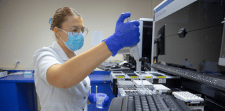 LabHOH ta sigui brinda servicio na nos comunidad di Aruba