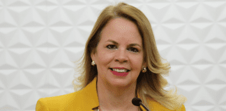 Gobierno y Hulanda ainda ta na mesa pa delibera sosten di likedes pa e di 4 kwartaal