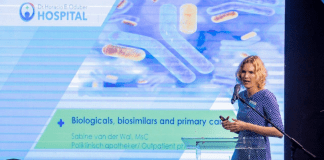 Tremendo colaboracion medico den region. Di 12 simposio cu enfoke riba reumatologia y medicina interno