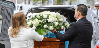 Gobierno di Aruba a rindi homenahe na Rudy Croes