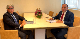 Minister Endy Croes a atende reunion cu director di Directie Wetgeving en Juridische Zaken ‘DWJZ’.