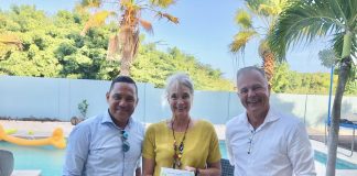 Presentashon duna na dies studiantenan international na Aruba!