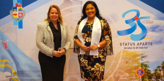 Minister di Finansa y Cultura – 100 dia di Gobernacion