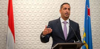 Minister Dangui Oduber 𝗨𝗣𝗗𝗔𝗧𝗘 𝗗𝗜 𝗖𝗢𝗩𝗜𝗗