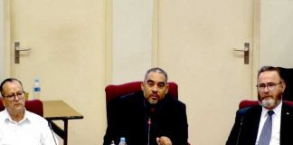 Proyecto di Ecogas nunca tabata pa baha prijs di coriente, pero pa yuda e problema di sushi