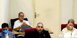 Sr. Jozef Everon experto di WEB: E contract cu EAGLE ta duna WEB tur flexibilidad pa sigui desaroya energia limpi