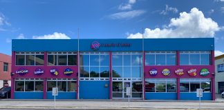 Sta Cruz tin su miyonario nobo!