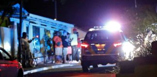 Polis a stop trahamento di Video Clip den oranan di marduga