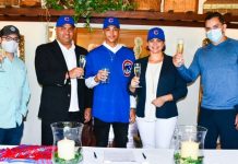 Prospecto Daniel Benschop a firma oficialmente cu e organisacion di Chicago Cubs.