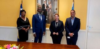 Prome Minister y Minister di Salubridad di Aruba Ta Reuni cu Premier y Minister Di Labor Y Asuntonan Social di Corsou