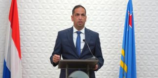 Ta condena con Mervin Wyatt-Ras ta lastra y insulta henter Departamento di Salud publico