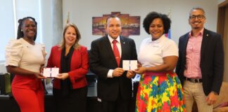 Ta di aplaudi Kiwanis Club of San Nicolas trahando na bienestar di nos muchanan