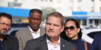 Mr. MIKE EMAN: AVP KIER SCUCHA SECTOR MEDICO