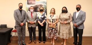 Minister Endy Croes: Nos a dialoga cu representante permanente di reino na New York pa nacionnan uni, sra. Joke Brandt.