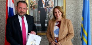 Prome Minister ta reuni cu Ombudsman di Hulanda