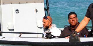 Durante buskeda pa grupo di ilegal, a topa cu trahado ilegal ariba Renaissance Island