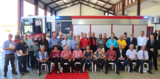 Minister Rocco Tjon a reconoce baluartenan di cuerpo di bombero di Aruba