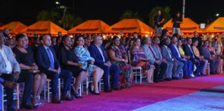 ARUBA A CELEBRA DIA DI HIMNO Y BANDERA NA GRANDI