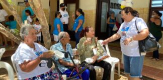 Klooster di Imeldahof tabata bon bishita pa celebracion di Himno y Bandera.
