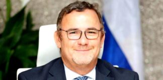 Enseñansa pa Empleo ta gradici Bureau di Minister Glenbert Croes pa e sosten y apoyo.