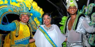 Aruba a celebra un bunita Parada Nacional di Luz yen di gozo, union y den forma ehemplar