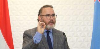 Minister Glenbert Croes a anuncia e miembronan di Management Team di DIMAS