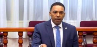 Hendrik Tevreden: Tur loke ta bon pa Aruba oposicion ta vota contra