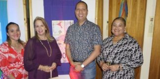 Nos a celebra Dia Internacional di Poesia cu un anochi multi-disciplinario cu poesia, arte, baile, canto y declamacion