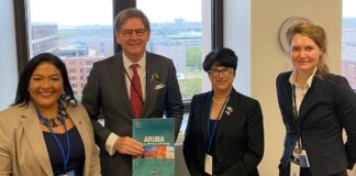 Den cuadro di IMF su ‘Spring Meetings’, Minister Maduro a reuni cu e Executive Director pa Reino Hulandes na IMF, sr Paul Hilbers