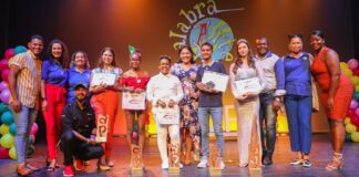 Discurso di Minister di Finansa y Cultura na ocasion di Arte di Palabra 2022; E hobennan aki pa medio di nan obra ta laga nos experiencia e bunitesa di palabranan den nos dushi Papiamento