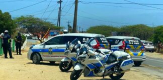 Den tempo record atraco team hunto cu polis a logra captura e atracador di joyas na Colombian Emeralds na Marriott