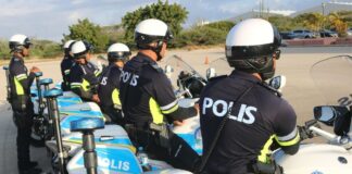 Minister de Husticia ta lamenta e atraco na Mariott pero alaves ta felicita polisnan di a haci detencion mesora