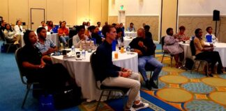 Payroll Pro HRM cu presentacion tocante Payroll y Human Resource na Curacao