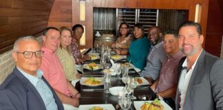 Durante un bishita cortico na Corsou bou invitacion di Partido PAR, LIDER DI MEP TAWATA TIN REUNION Y ENCUENTRONAN HOPI FRUCTIFERO