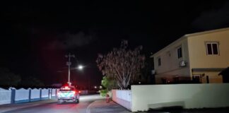 Awor ta na Sero Patrishi ta scucha tironan den oranan di mey anochi