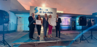 Botica di Servicio masha pabien cu boso certificacion di HKZ