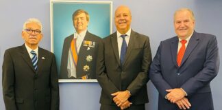 Trabaonan gobernador suplente di aruba den funcion