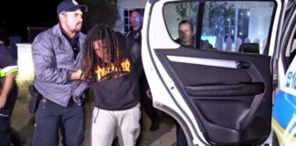 Dos a logra huy: Homber deteni pa intento di ladronicia