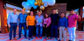 Tropical Bottling Co. a reconoce 205 aña di servicio den e ultimo kwartaal