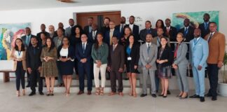 Autonomia di nos parlamento ta hopi importante