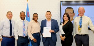 Varios proyecto na caminda en conexion cu luna di conscientisacion di Salud mental