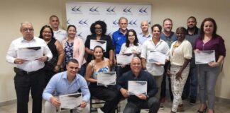 Otro edicion di curso empresario independiente chikito/mediano a culmina exitosamente pa 12 participante