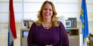 Prome Minister ta informa parlamento di e desicion di Hulanda y e condicionnan cu Gobierno mester cumpli cu ne