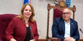 Prome Minister a informa parlamento riba e stopmento di recorte di 5% di salario y di e 12.6% na 2023