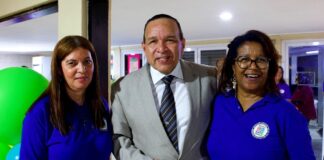 Minister Endy Croes a bishita Expo & Feria di muchila creativo