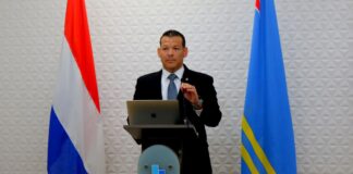 Den luna di mei lo instala tres grupo di trabou pa atende cu e tema di salud mental y adiccion