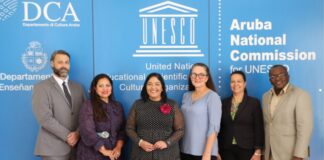 Minister Xiomara Maduro a topa un rato cu e Comision Nacional di UNESCO Aruba
