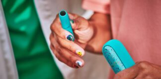 Philip Morris Dom. ta presenta un edicion limita di e dispositivo IQOS, cu ta celebra diversidad.